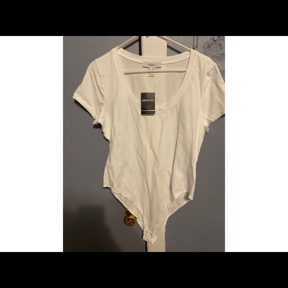 T shirt bodysuit